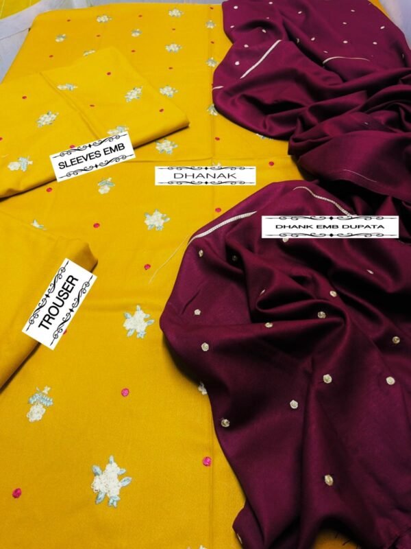 Baroque 3PC Unstitched Dhanak Embroidered Suit