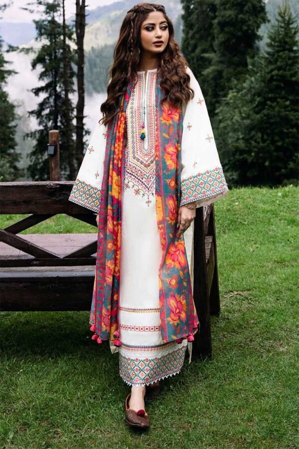 SAPPHIRE 3PC Lawn Suit with Printed Monark Tarkashi Dupatta